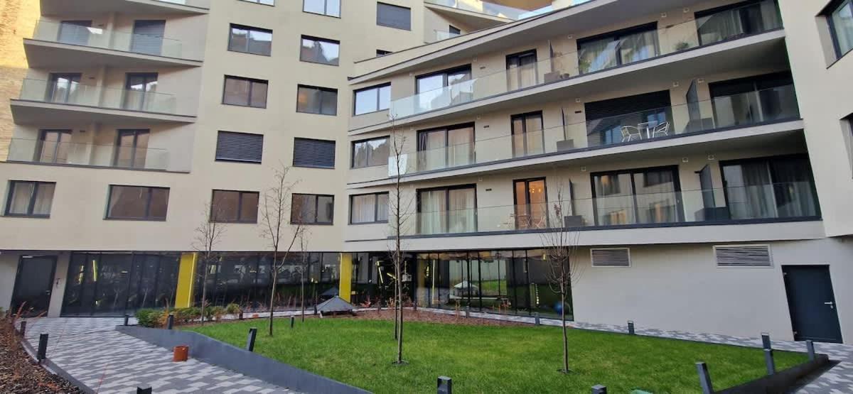 A101 - Liberty Bridge Projection Home With Free Parking ブダペスト エクステリア 写真